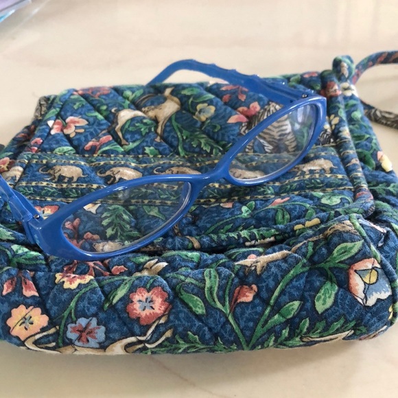 Vera Bradley Glasses & Bag - Picture 1 of 6